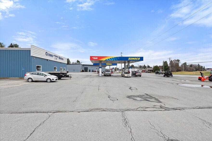 More Photos Of 86 Parsons St, Presque Isle Service Station For Sale