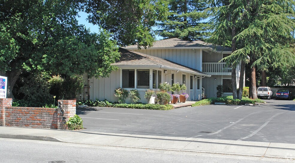 More Photos Of 895 Sherwood Ave, Los Altos Office For Sale