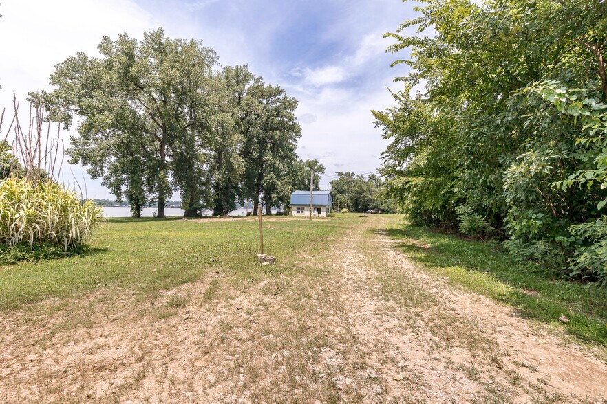 More Photos Of 5209 River Rd, Louisville Land For Sale