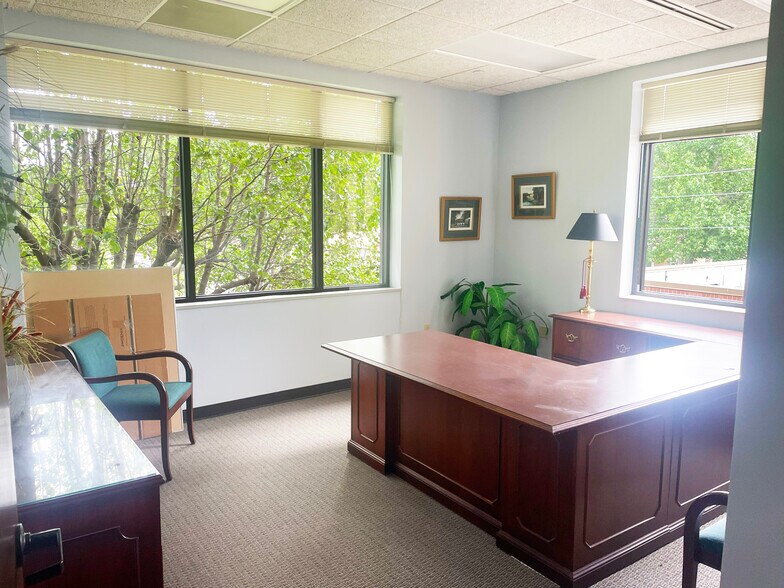 More Photos Of 800 N Arkansas Ave, Russellville Bank For Lease