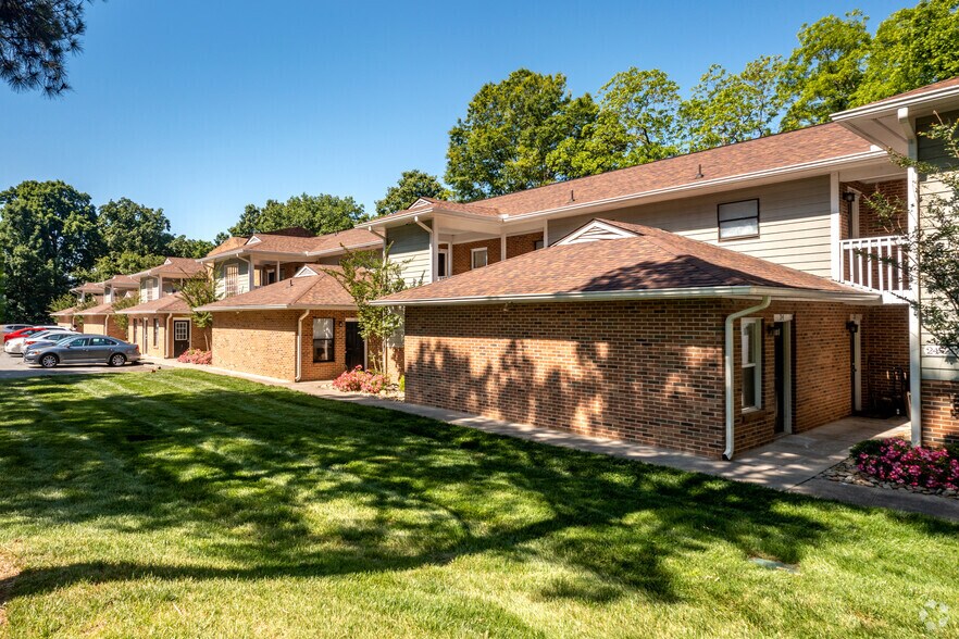 More Photos Of 9517 Newell Hickory Grove Rd, Charlotte Apartments For Sale