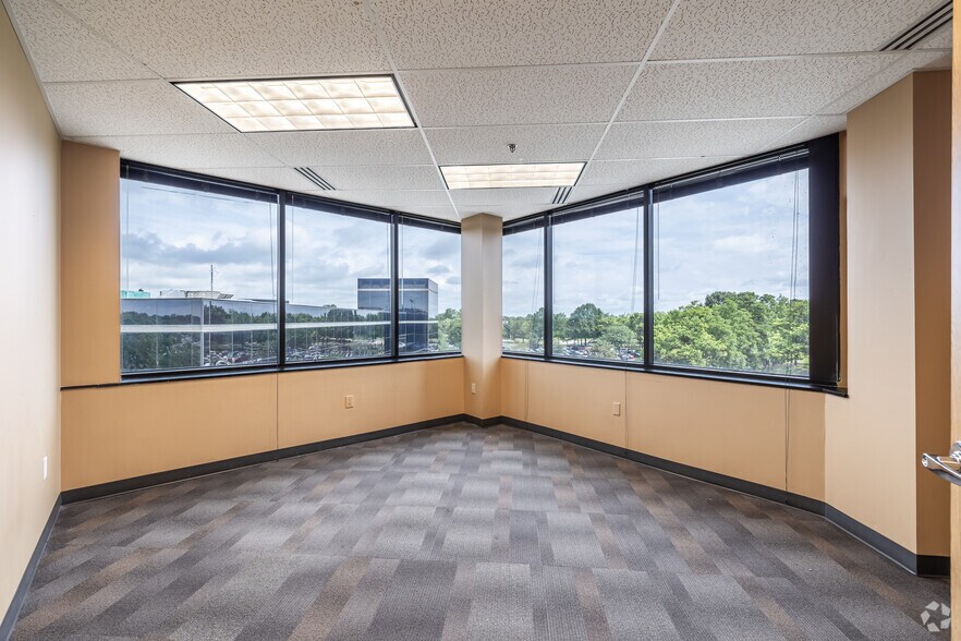 Photo of 4th Floor Ste 400