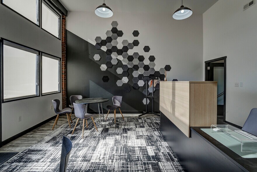 More Photos Of 227 Main St, Kingsport Storefront Retail Residential For Sale