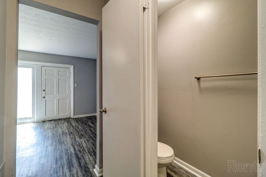 More Photos Of 1655 N Atwood Dr, Macon-Bibb Apartments For Sale
