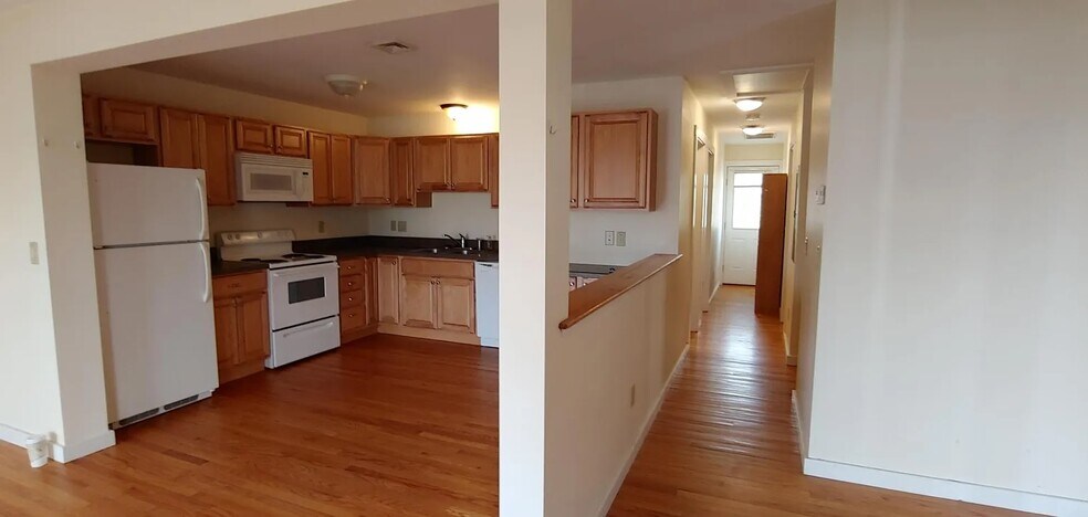 More Photos Of 14 Highland Ave, Pittsfield Apartments For Sale