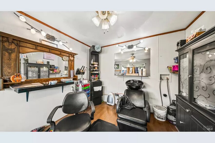 More Photos Of 16345 Main St, Lower Lake Warehouse For Sale