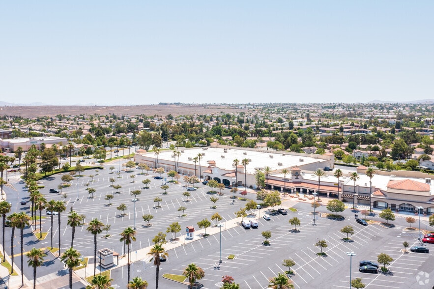 More Photos Of 301-375 E Alessandro Blvd, Riverside Unknown For Lease