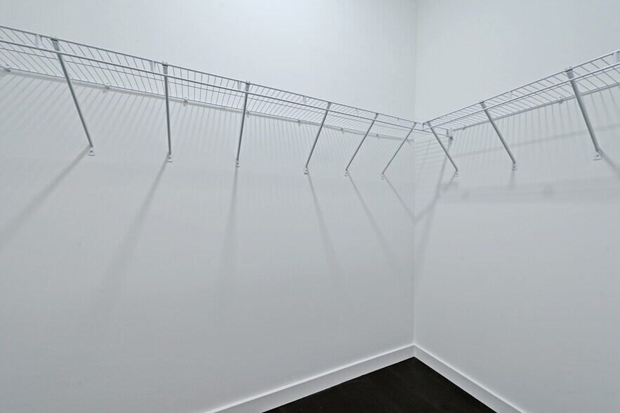 More Photos Of 2209 S First St, Austin Apartments For Sale