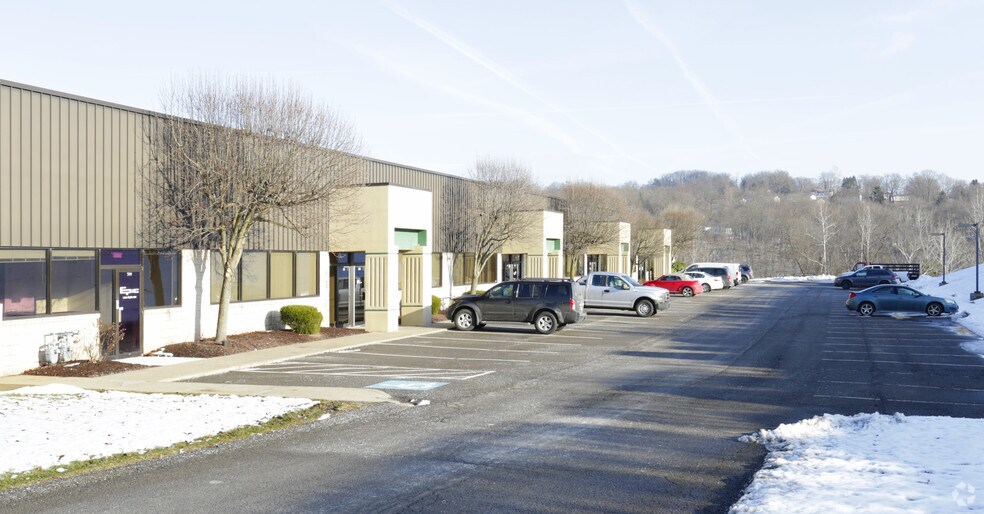 More Photos Of 500 Bursca Dr, Bridgeville Flex For Lease