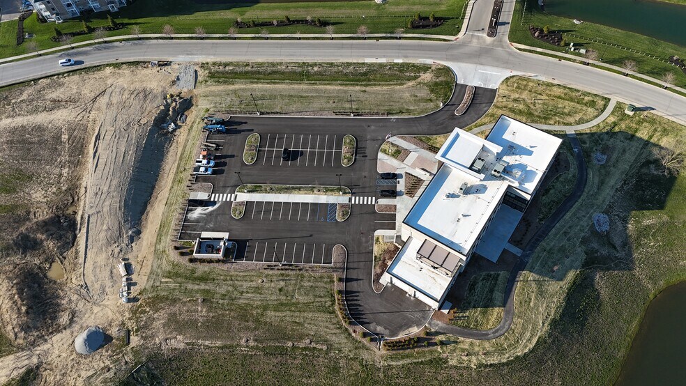 More Photos Of SR 32 & Promenade of Noblesville Pkwy @ Promenade of Noblesville Pkwy, Noblesville Office For Lease