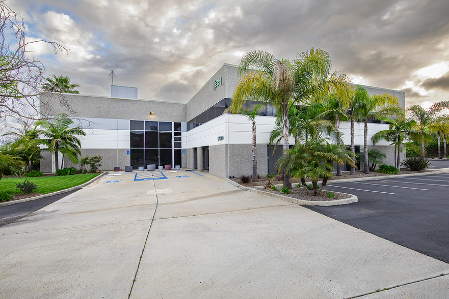 Primary Photo Of 9670 Waples St, San Diego Manufacturing For Lease