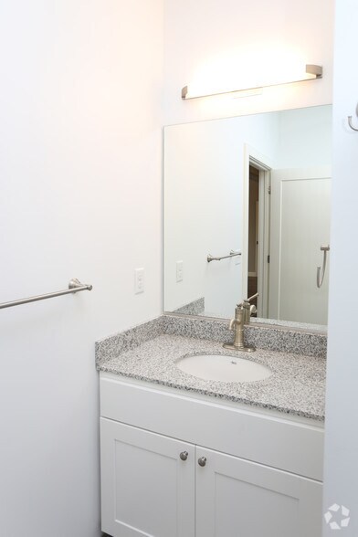 More Photos Of 164 Chalmers Ave, Buffalo Apartments For Sale