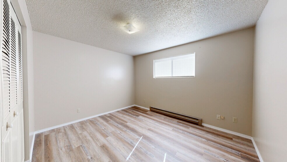 More Photos Of , Pullman Multifamily For Sale