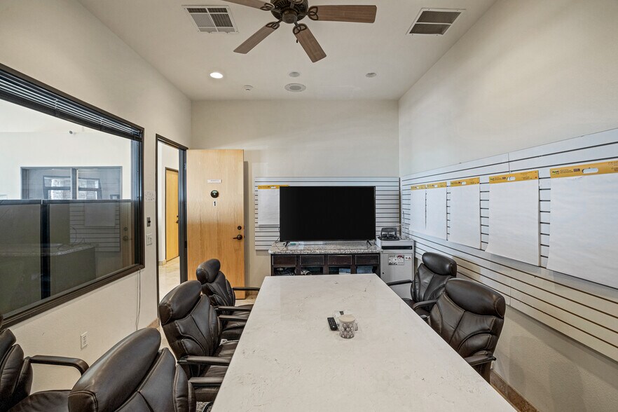 More Photos Of 4455 S Buffalo Dr, Las Vegas Unknown For Lease