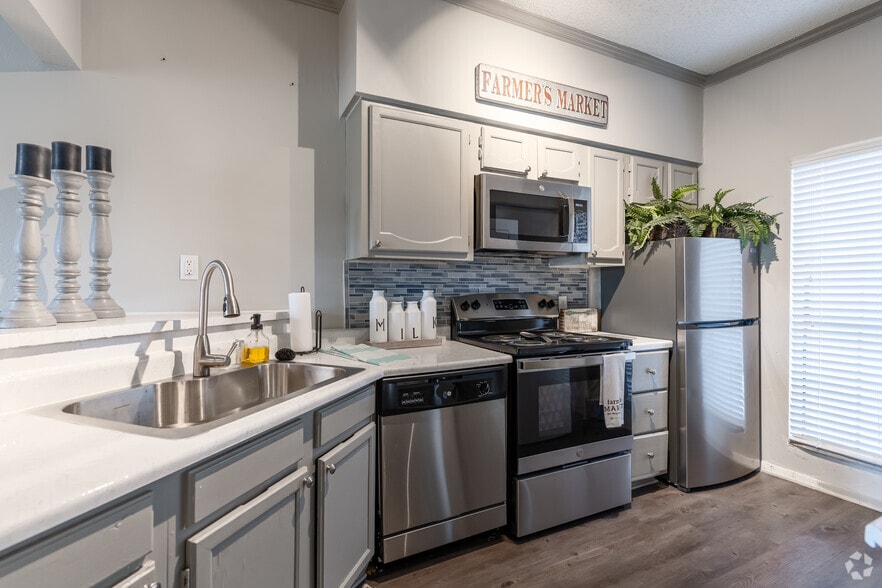 More Photos Of 4271 Altoona Dr, Dallas Apartments For Sale