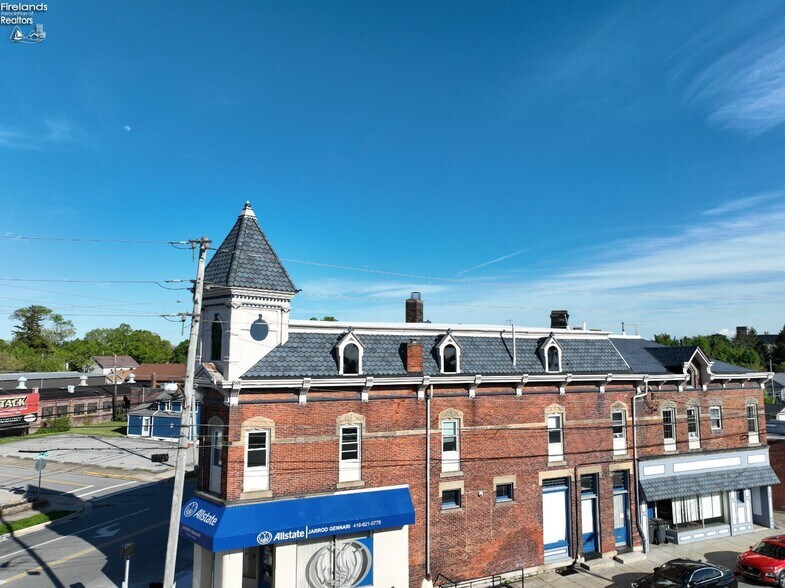 More Photos Of 801 Hayes Ave, Sandusky Storefront Retail Residential For Sale