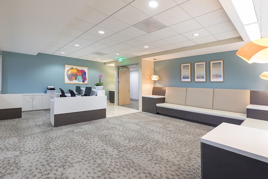 More Photos Of 1230 Rosecrans Ave, Manhattan Beach Office For Lease