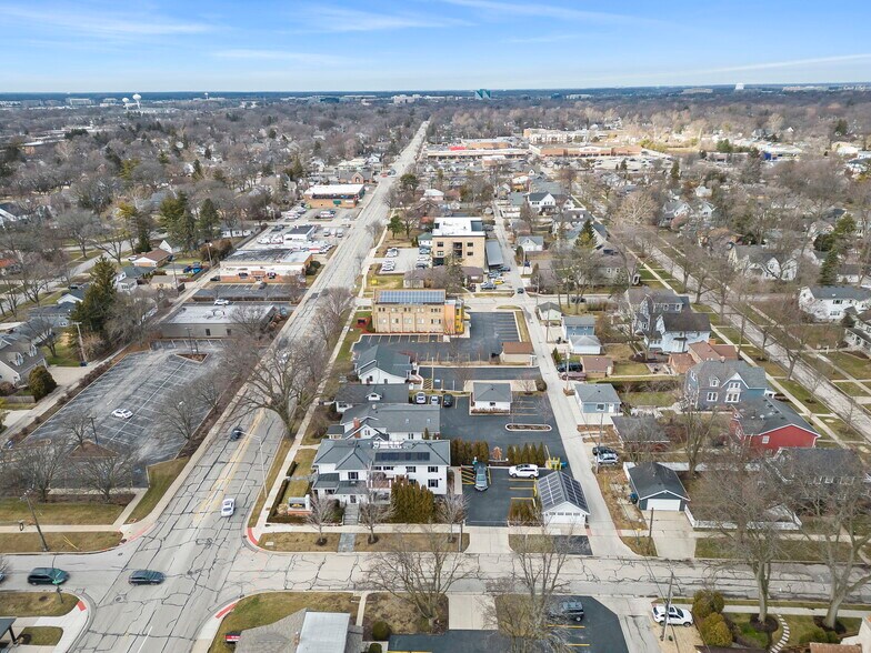 More Photos Of 610 N Washington St, Naperville Office For Lease