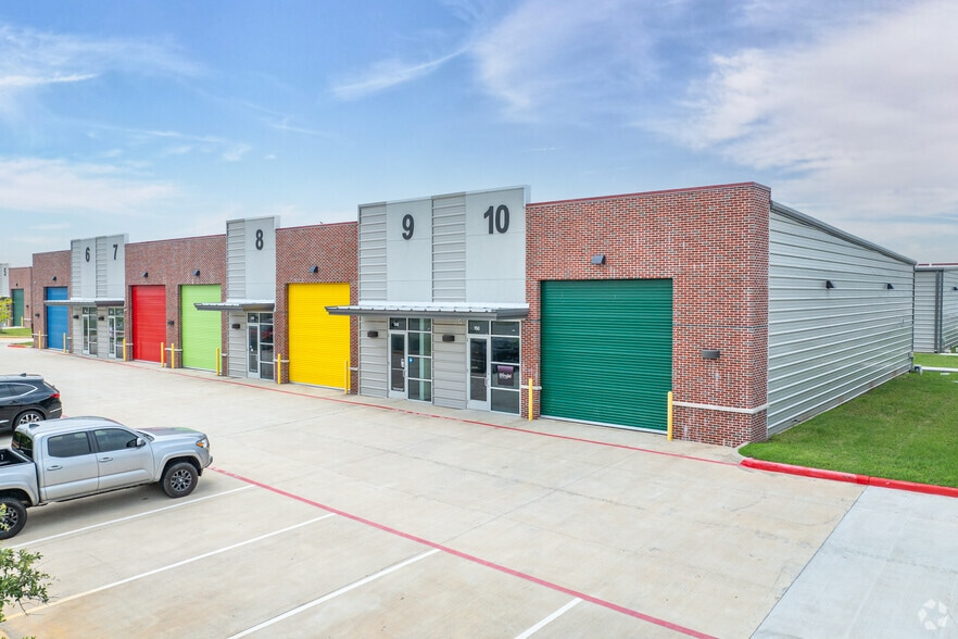 More Photos Of 2493 Patton Rd, Rosenberg Unknown For Lease