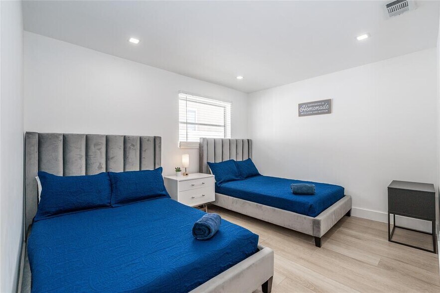 More Photos Of , Fort Lauderdale Multifamily For Sale
