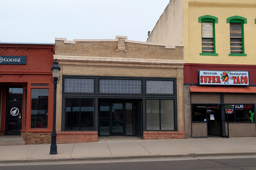 Primary Photo Of 818 Grand Ave, Glenwood Springs Office For Sale