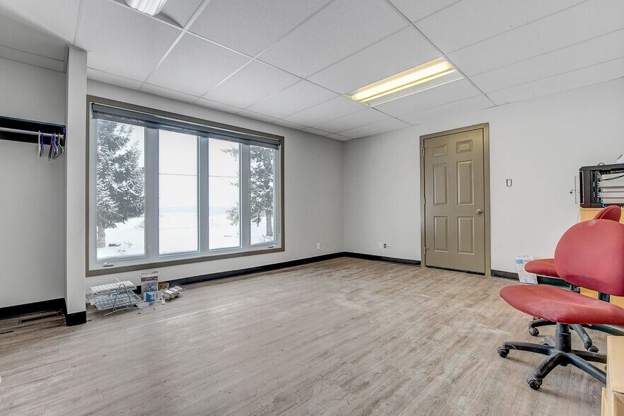 More Photos Of 2991 Carp Rd, Ottawa Office For Lease