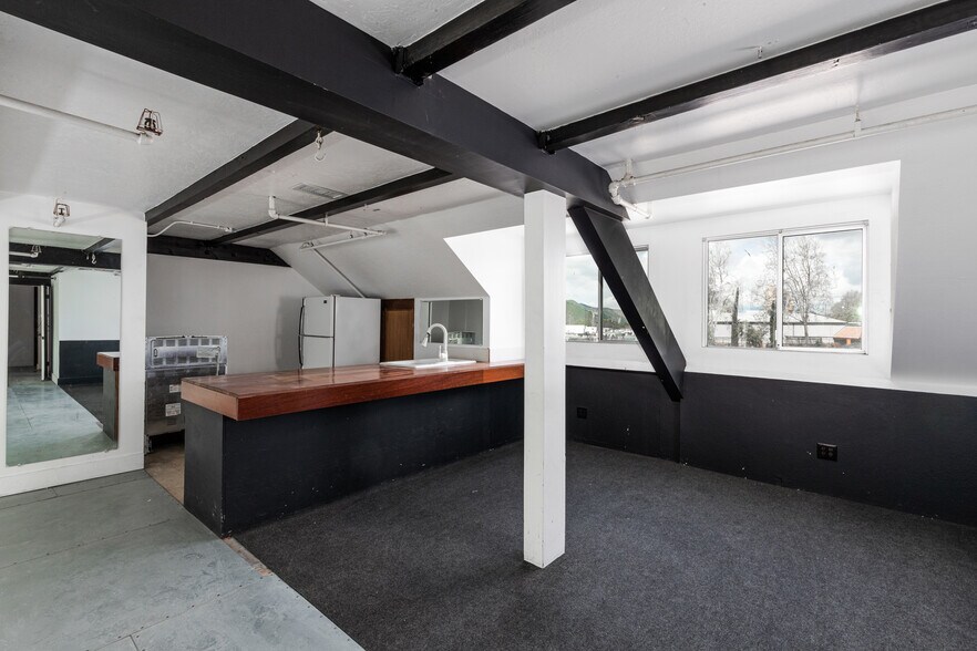 More Photos Of 1210 Mission Dr, Solvang Light Manufacturing For Lease