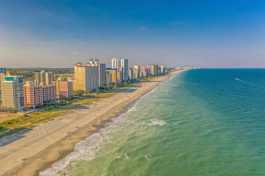 More Photos Of 806 S Ocean Blvd, Myrtle Beach Hotel For Sale