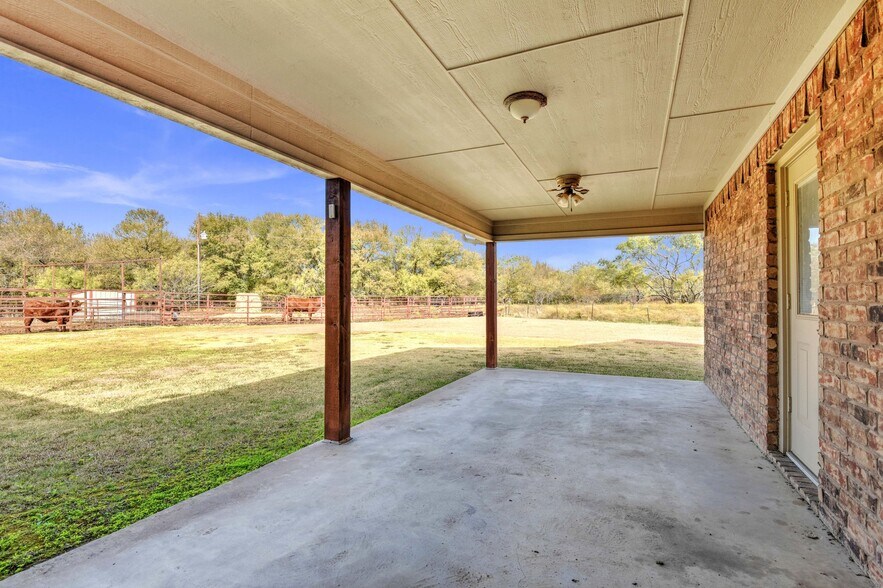 More Photos Of 81ac Shearer Road, Pilot Point Land For Sale
