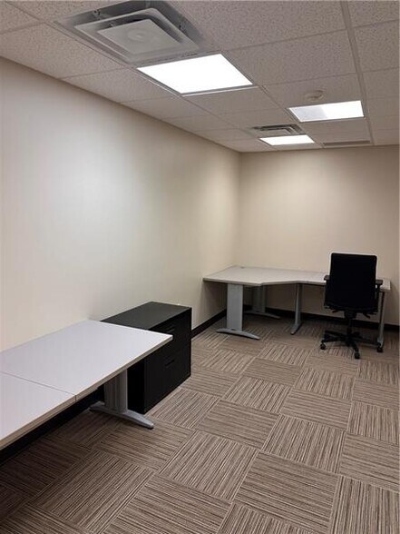 More Photos Of 2247 Babcock Blvd, Pittsburgh Office For Lease