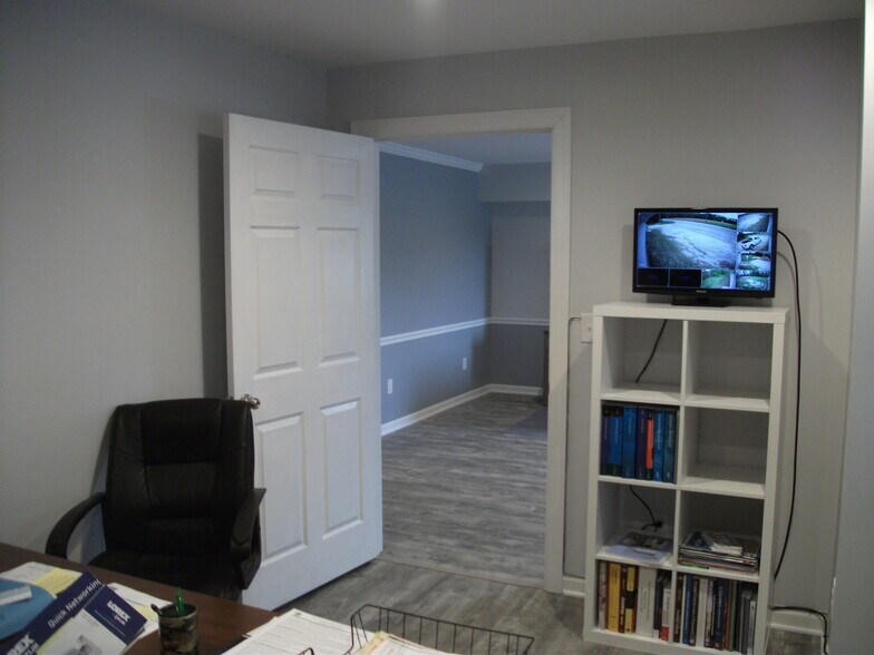 More Photos Of 7432 Highway 90, Longs Warehouse For Sale