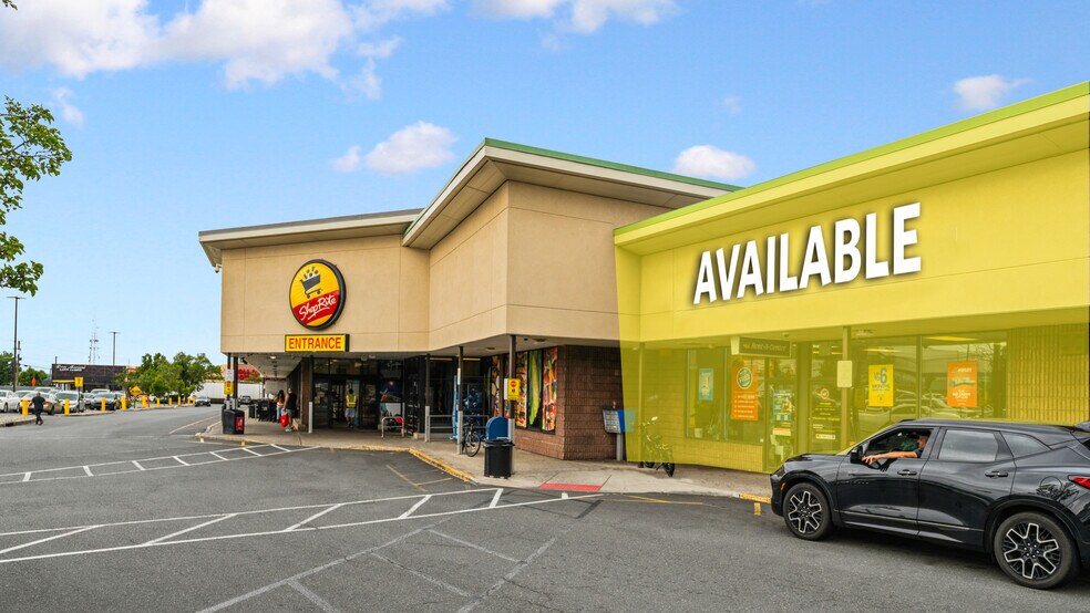 More Photos Of 365 Convery Blvd, Perth Amboy Unknown For Lease