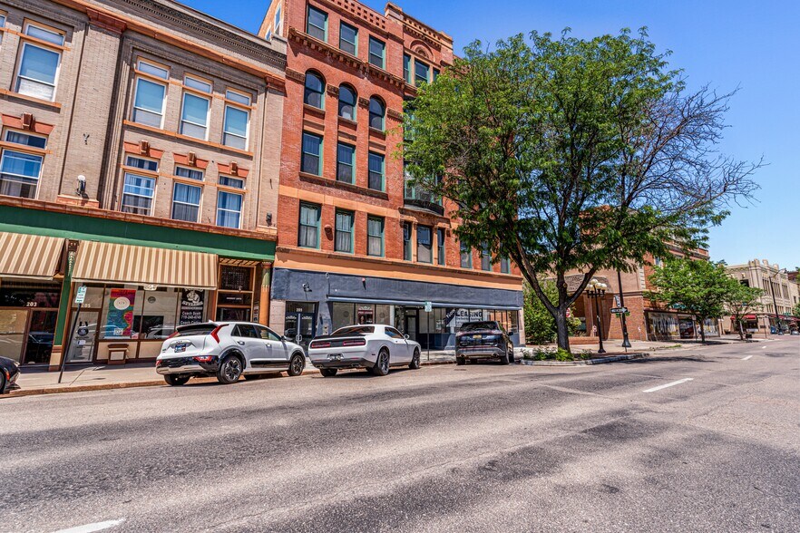 More Photos Of 209 N Main St, Pueblo Office For Lease