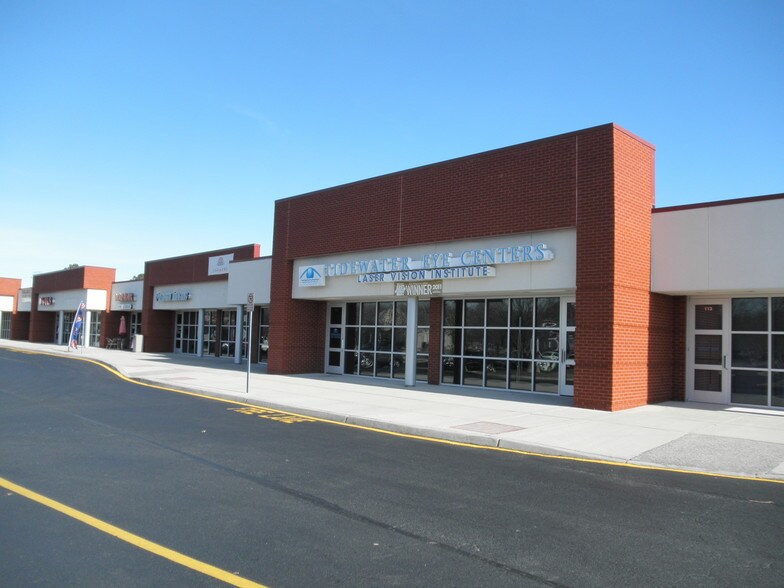 More Photos Of 805 Battlefield Blvd N, Chesapeake Unknown For Lease