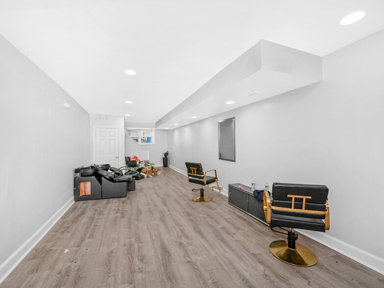 More Photos Of 104 Main St, Malden Storefront For Lease