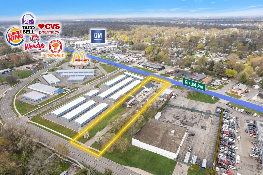 More Photos Of 1447 Gratiot Ave, Mount Clemens Auto Repair For Sale