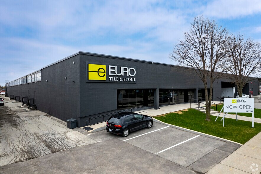 More Photos Of 95 Orfus Rd, Toronto Warehouse For Lease