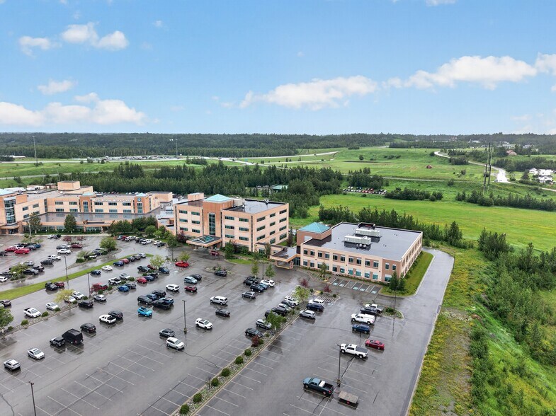 More Photos Of 2490 S Woodworth Loop, Palmer Medical For Lease