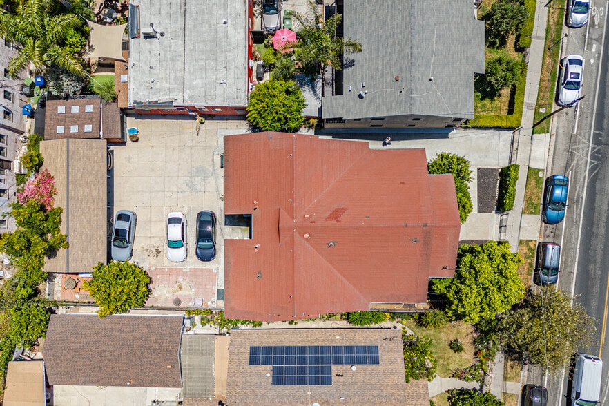 More Photos Of 1807 Montana St, Los Angeles Apartments For Sale