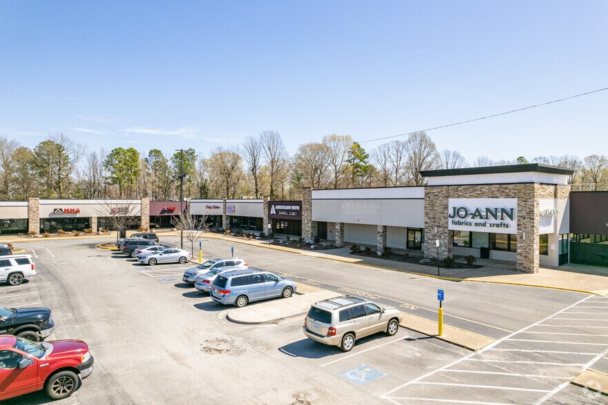 More Photos Of 416 Denbigh Blvd, Newport News Freestanding For Lease