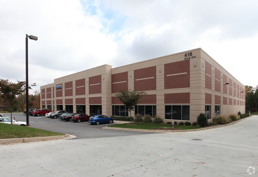 Primary Photo Of 415 Horizon Dr, Suwanee Warehouse For Lease