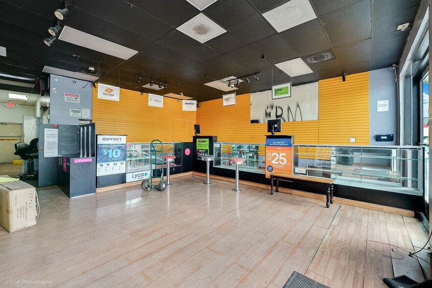 More Photos Of 18575 NW 27th Ave, Opa Locka Service Station For Lease