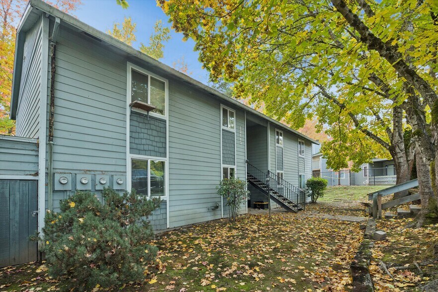 More Photos Of 12145 SW Gingham Ln, Beaverton Apartments For Sale