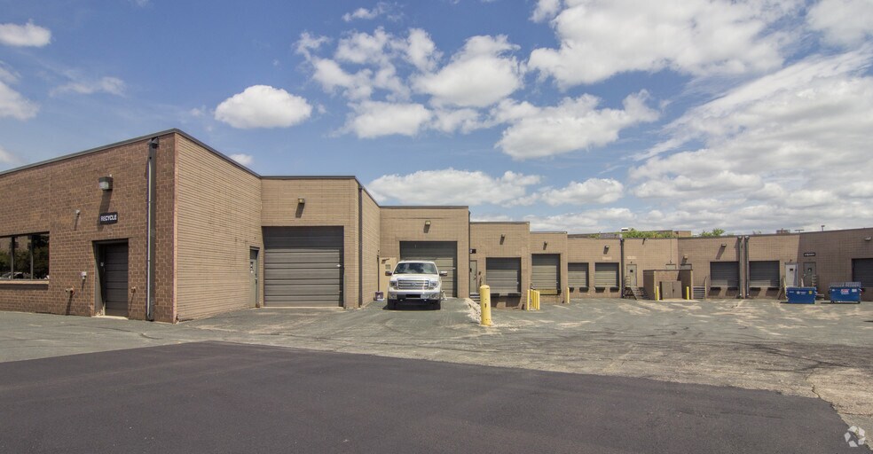 More Photos Of 1801 American Blvd E, Bloomington Research And Development For Sale
