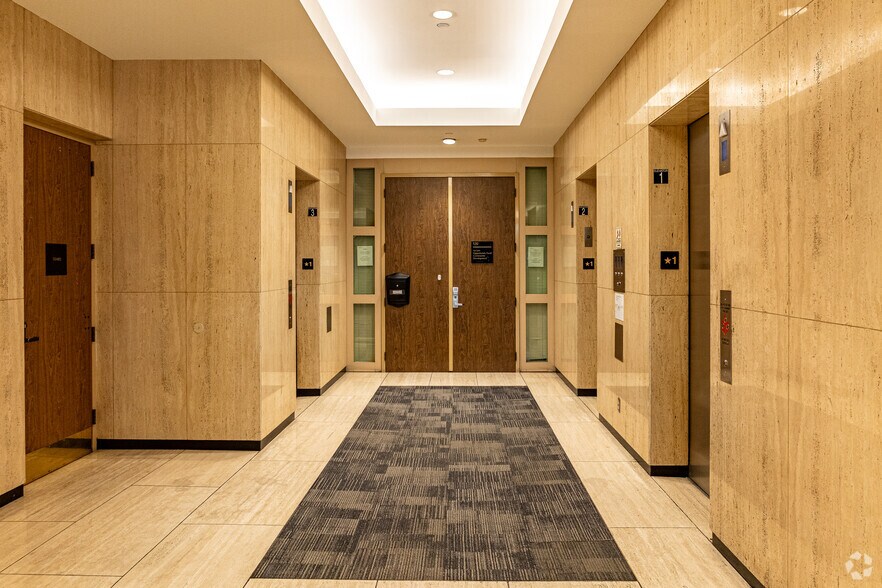 More Photos Of 5701 S Eastern Ave, Los Angeles Office For Lease