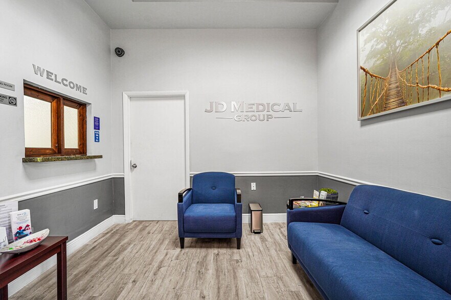 More Photos Of 2645 SW 37th Ave, Miami Medical For Sale