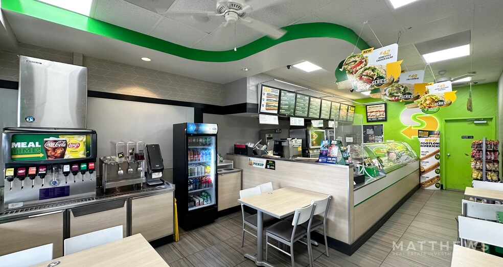 More Photos Of 1440-1450 W 25th St, San Pedro Supermarket For Lease