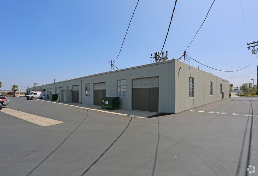 More Photos Of 1629-1649 Monrovia Ave, Costa Mesa Warehouse For Lease