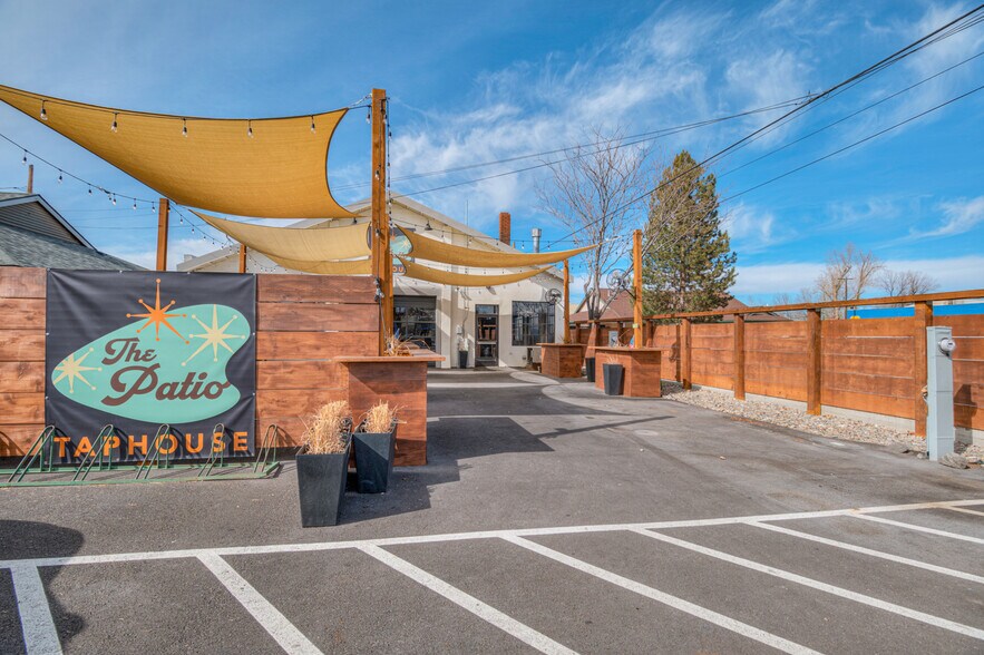 More Photos Of 420 N Main St, Prineville Restaurant For Lease
