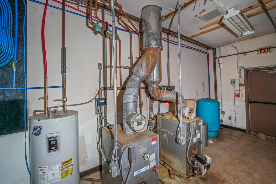 More Photos Of 614 Union Rd, Vineland Office For Sale